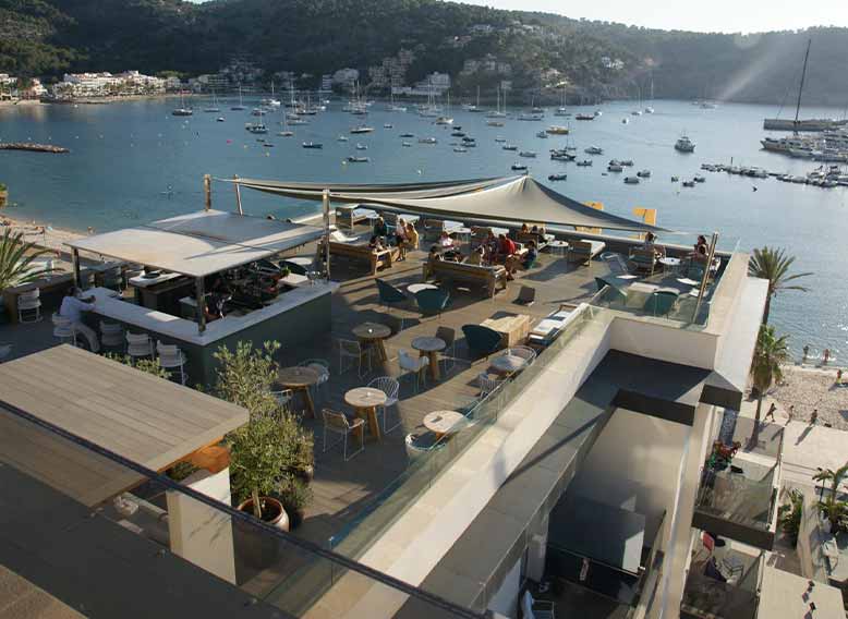 Dachterrasse Des Hotel Eden S Ller In Puerto De S Ller Mallorca